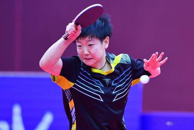 乒乓球女子世界杯历届冠军得主:熊猫体育(图7)
乒乓球女子世界杯历届冠军得主:熊猫体育(图7)