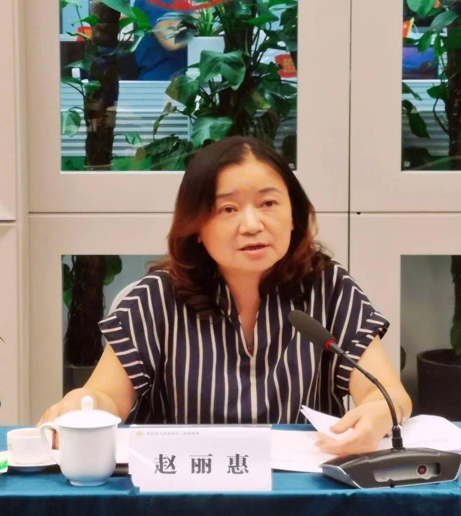 保山市驻上海劳务服务事情站和务工人员流动党员联络服务站揭牌建立“panda sports”(图7)
保山市驻上海劳务服务事情站和务工人员流动党员联络服务站揭牌建立“panda sports”(图7)