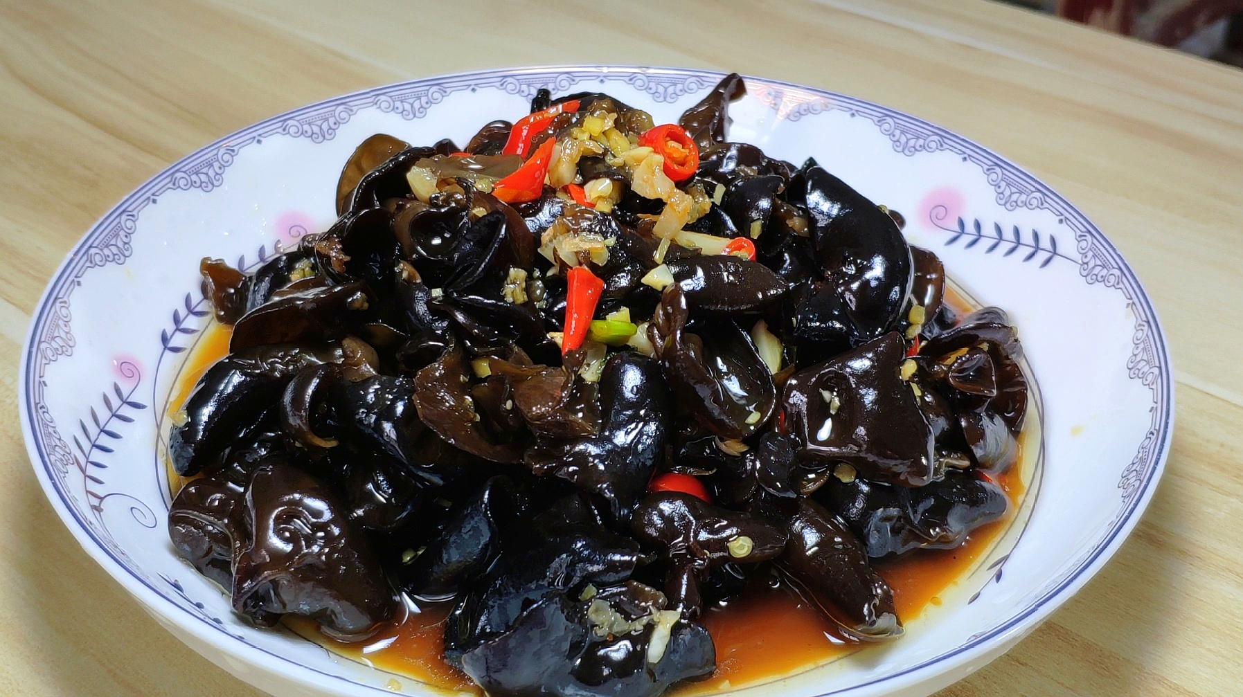 “xiongmao体育”青岛青港冲超一坏消息：王栋占用名额，二转剩1外援+1U21名额