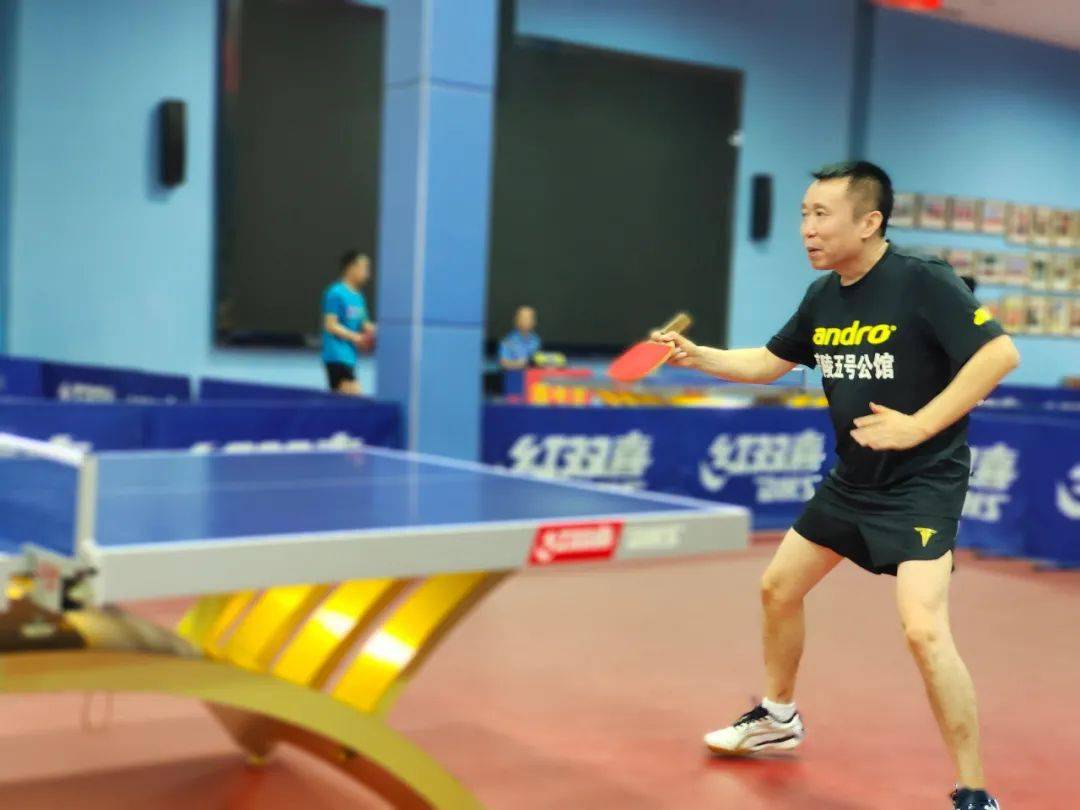 
“怡阳杯”乒乓球擂台赛收拍 草根盛宴为十四运加油喝彩|xiongmao体育(图3)
